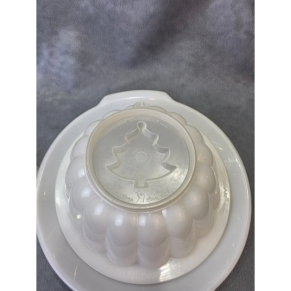 Vintage Tupperware Jel-N-Serv Jello Mold Set Sheer White with 4 Decorative Seals